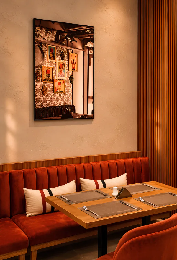 Nola by Ari : site web, shooting photo & vidéo et social media pour un restaurant à Guéliz 1